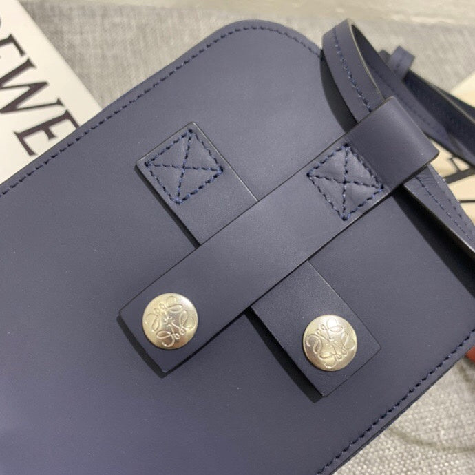 Ziva's Charm handbag – side angle view (Standard Size)