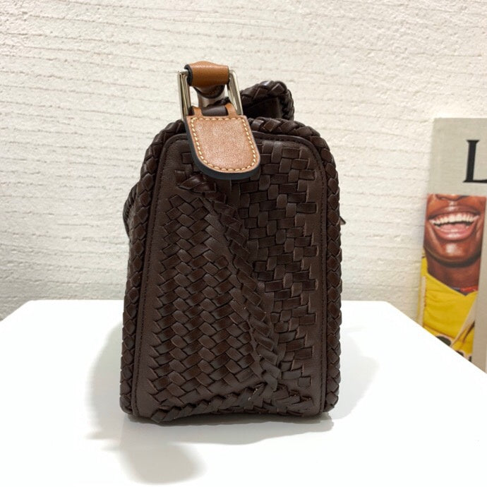 Ziva's Charm handbag – back view (24cm*16.5cm*10cm)
