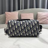 Close-up detail of everyday-luxe polished women's handbag – women's luxury handbag