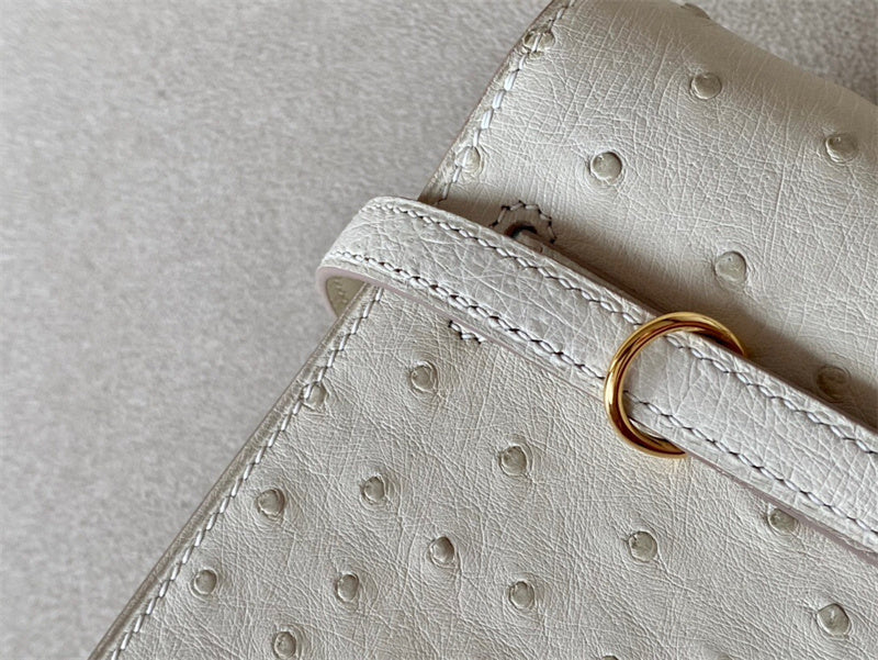 Structured handbag styled for everyday wear