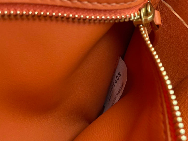 Bold Faux Leather Handbag - Premium Craftsmanship Detailing | Women's Statement Accessory #1634 - close-up detail shot (image 3) of designer-inspired handbag