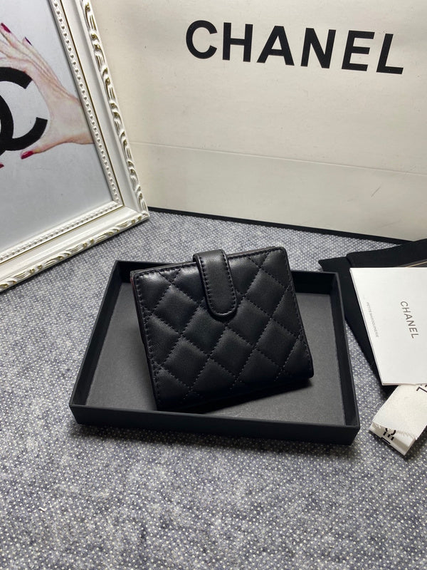  women's handbag, compact design, view 4