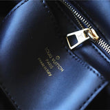  Elegant carryall bag carried on shoulder 28