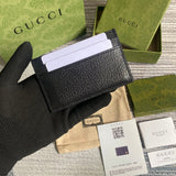 Close-up detail of structured signature women's handbag – women's luxury handbag