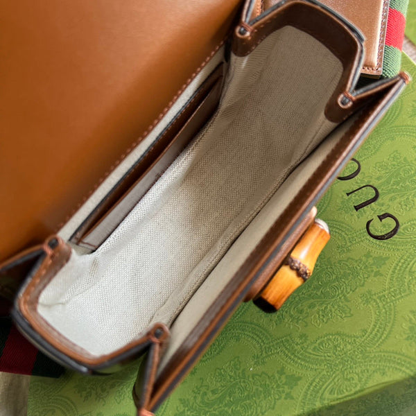 Side view of balanced structured handbag