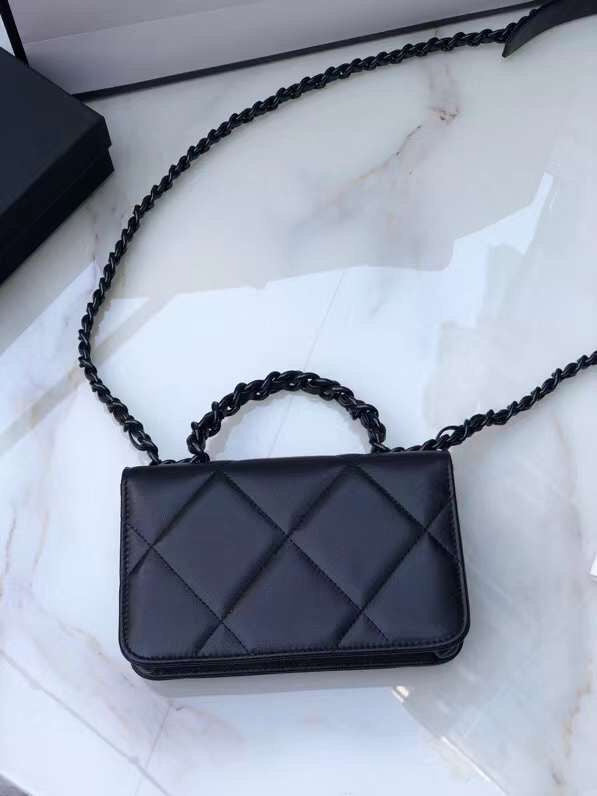  women's handbag, mid design, view 3