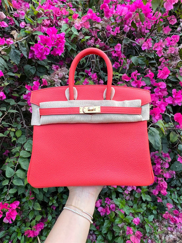 classic crossbody bag styled with outfit