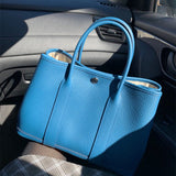  shoulder bag interior and compartment view