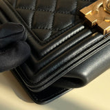  mid purse view 2