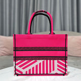 Interior view of polished modern women's handbag – women's everyday handbag