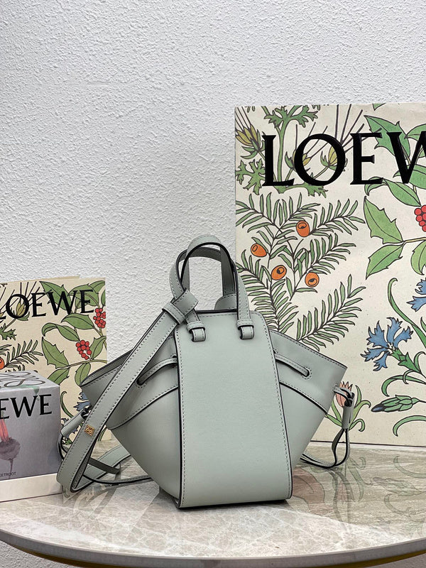 Ziva's Charm handbag – interior view (11cm*19cm*19cm)