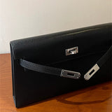  structured bag close-up of hardware and finish 11