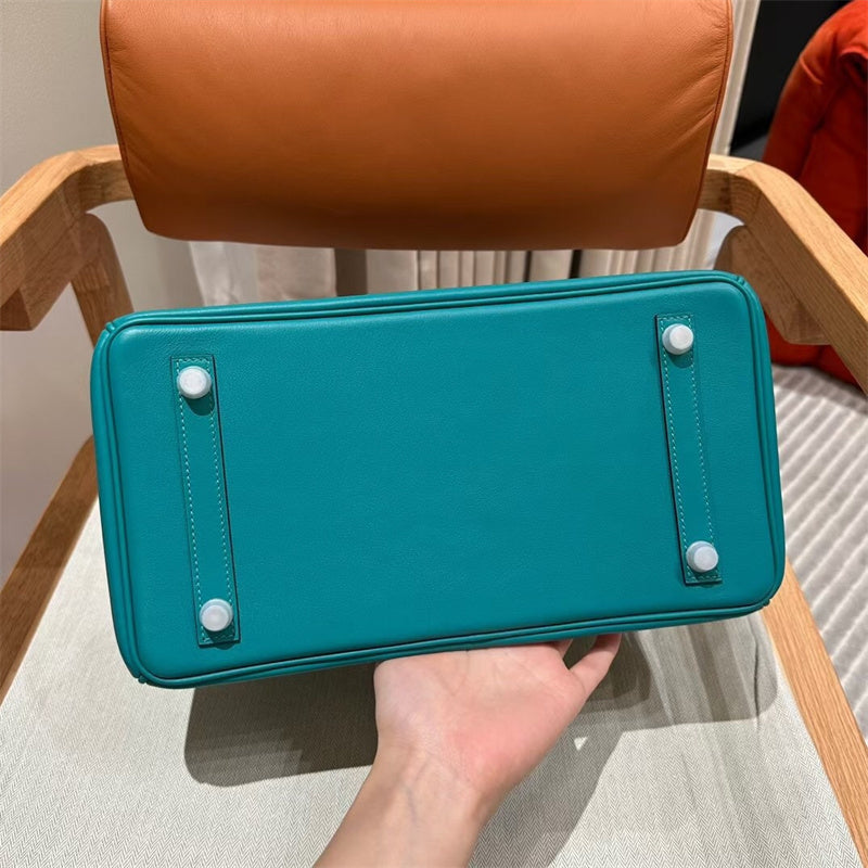 Contemporary handbag styled for everyday wear