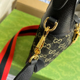 Handle and strap detail of refined modern women's handbag – women's designer-style accessory