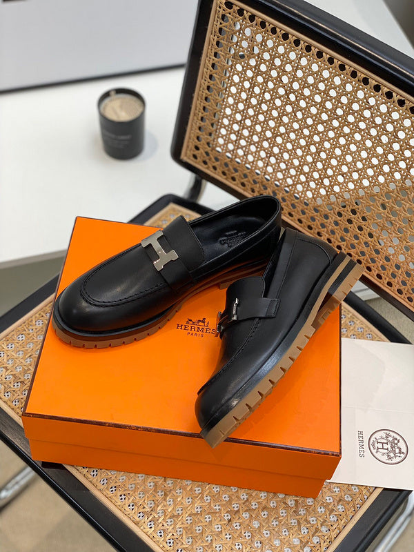 Hermes shoes Style 252 - logo and branding close-up