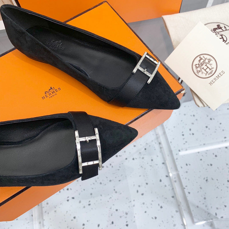 Hermes shoes Style 313 - sole and craftsmanship detail