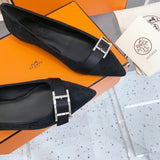 Hermès White Classic Ballet Flats - Detail Shot of Craftsmanship