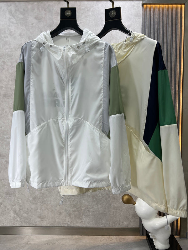 Side profile view of Balenciaga luxury piece style No.221