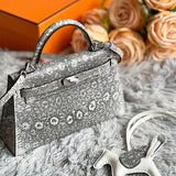  understated shoulder bag detail view showing craftsmanship 8