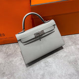 Sophisticated bag women's premium everyday handbag