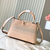  tailored everyday bag detail view showing craftsmanship 26