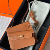  handbag interior and compartment view 15