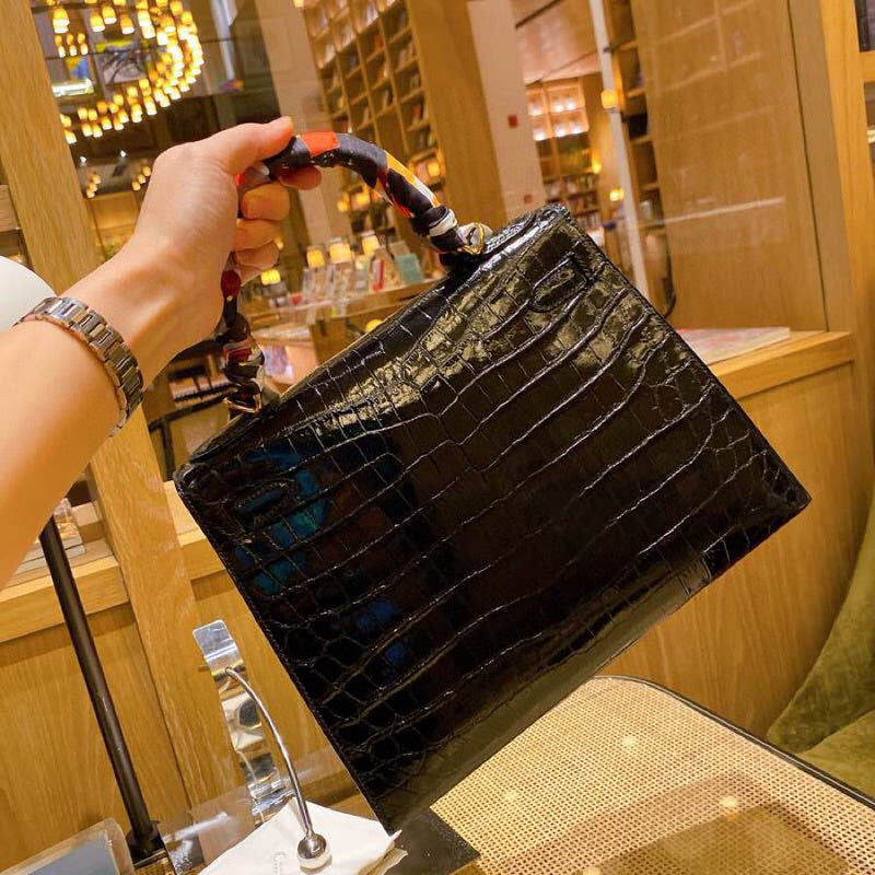 Close-up detail of versatile bag design