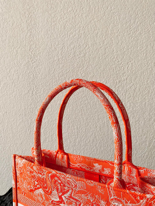 Interior view of classic statement women's handbag – women's premium purse