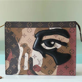  Clean-Lined shoulder bag front view 7