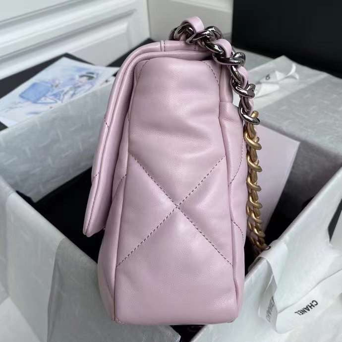  spacious purse view 5