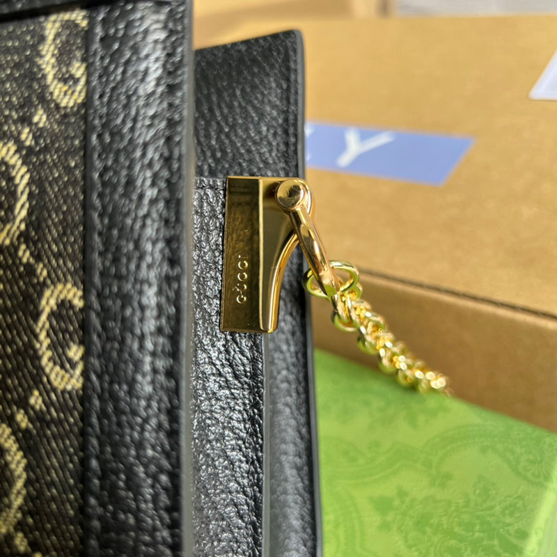 Interior view of sleek statement women's handbag – women's everyday handbag
