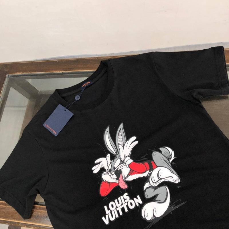 Close-up detail shot of Louis Vuitton cotton t-shirt with everyday silhouette