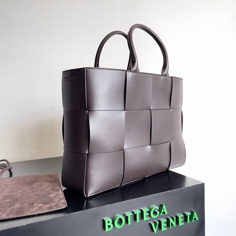 Sophisticated Premium PU Leather Handbag - Chic Everyday Appeal | Women's Statement Accessory #1573 - styled full view (image 7) of designer-inspired handbag