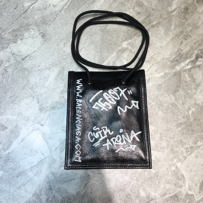 Statement Vegan Leather Handbag - Chic Everyday Appeal | Women's Luxury Handbag #211 - alternate angle view (image 8) of designer-inspired handbag