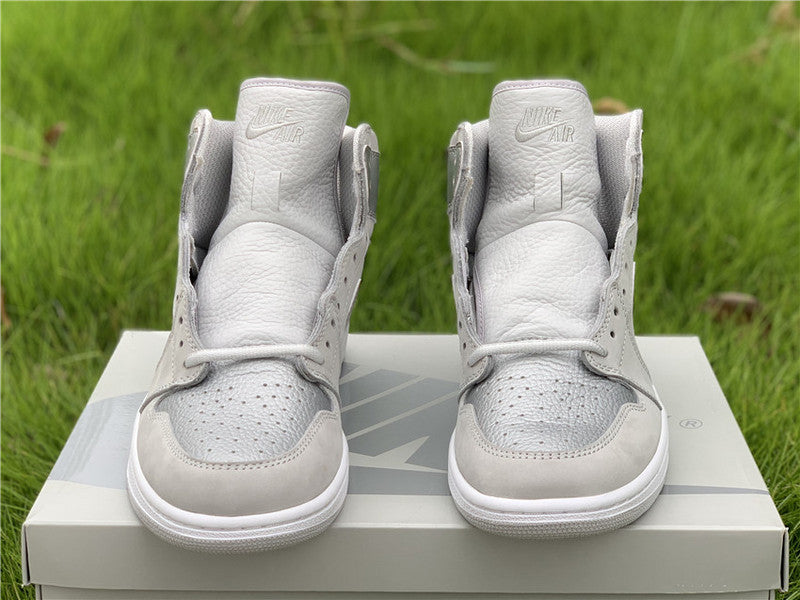 Nike Men's & Women's Premium Designer Sneakers — Style 058 angle view