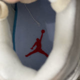 Nike Men's & Women's Premium Low-Top Trainers — Style 241 interior view