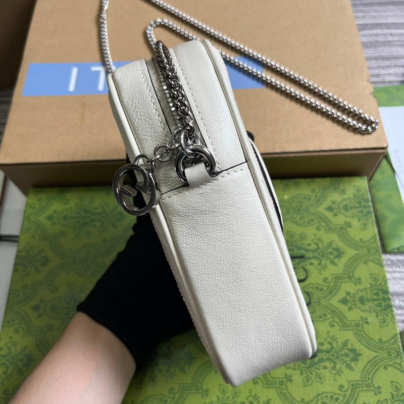 Top view of premium everyday-luxe women's handbag – women's luxury handbag