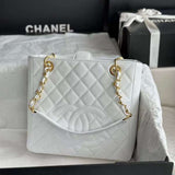 Zivas Charm Sleek Silhouette Luxury Handbag (Timeless Wardrobe Addition) – Full Silhouette