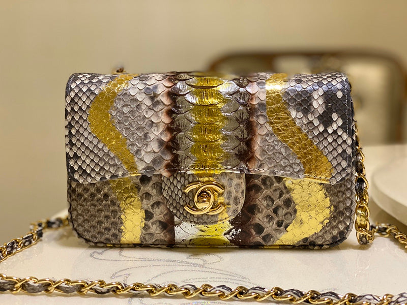  versatile purse view 9