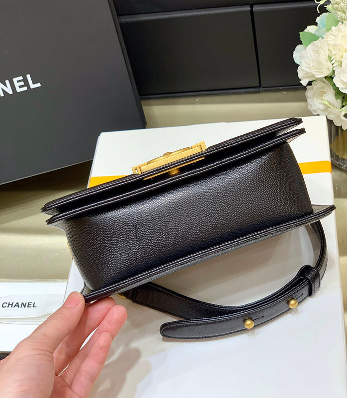  versatile purse view 4