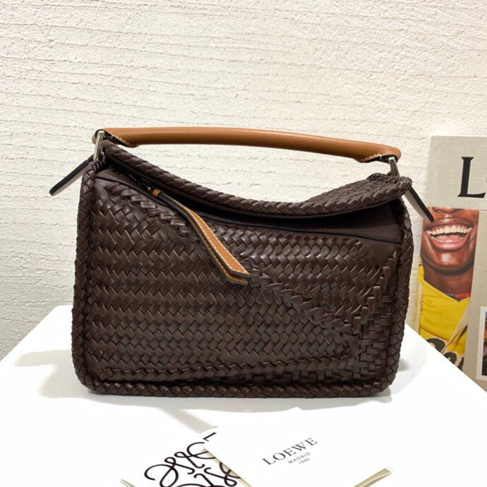 Ziva's Charm handbag – side angle view (24cm*16.5cm*10cm)