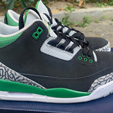 Nike Men's & Women's Luxury Fashion Trainers — Style 210 angle view