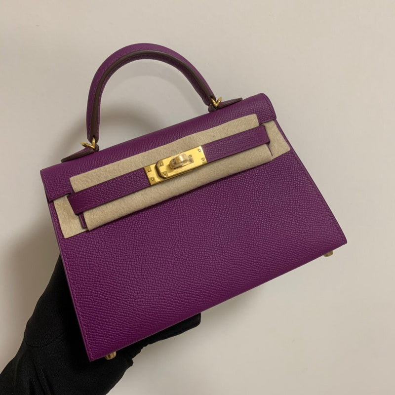 Smart bag shown from front angle