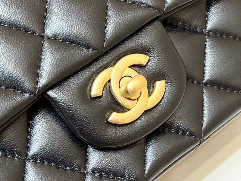  women's handbag, mid design, view 7