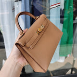  versatile structured bag detail view showing craftsmanship 14