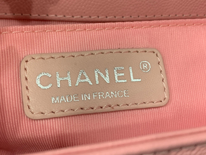  women's handbag, mid design, view 3