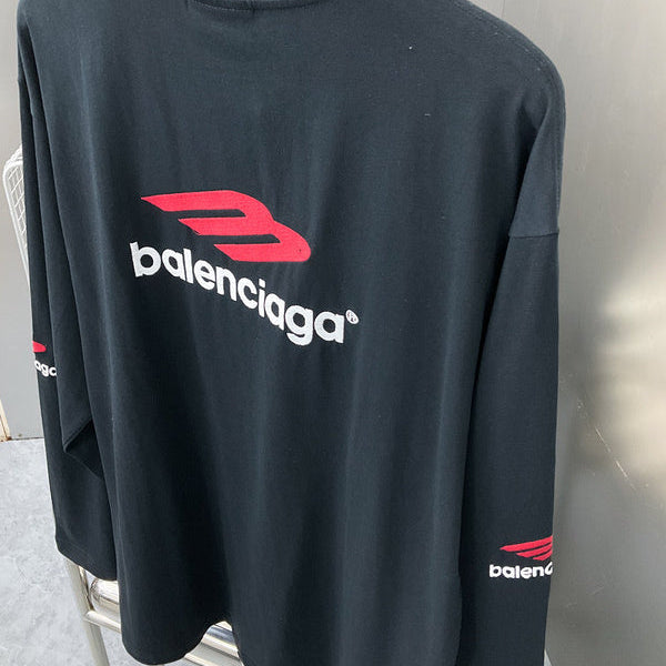 Three-quarter angle view of Balenciaga luxury piece style No.156