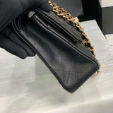 Zivas Charm Contemporary Flair Designer Handbag (Elevated Accessory Essential) – Close-Up Detail