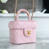  handbag, compact everyday style, image 5