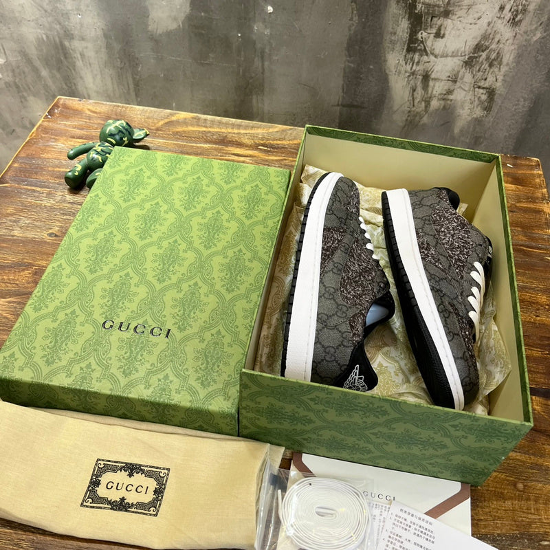 Gucci bold contrast luxury sneakers view 9 breathable knit upper